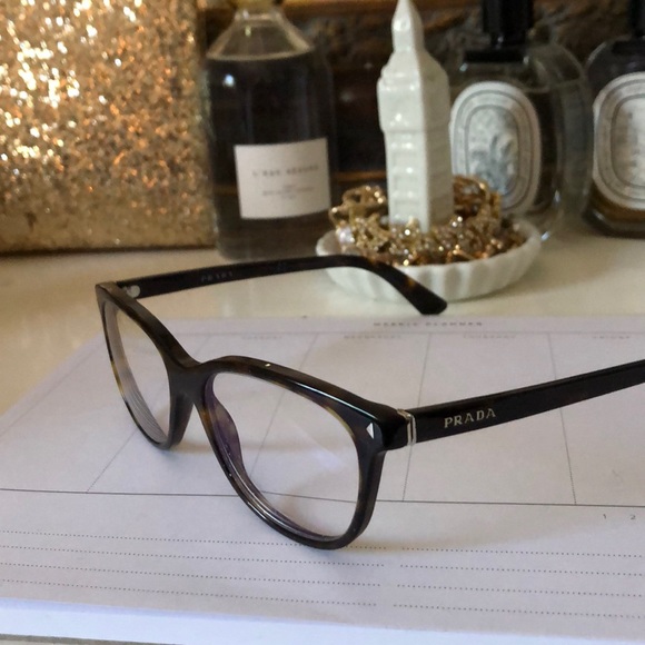 Prada Accessories - PRADA ophthalmic frames!